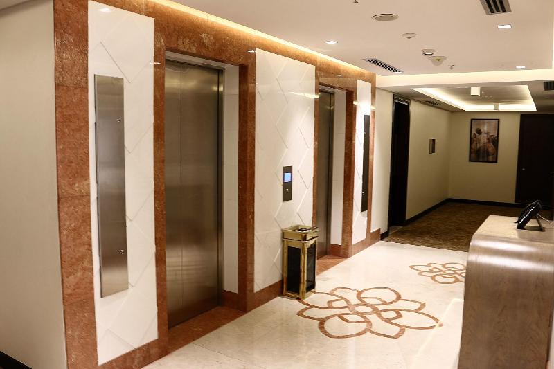 Levatio Hotel - Lobi