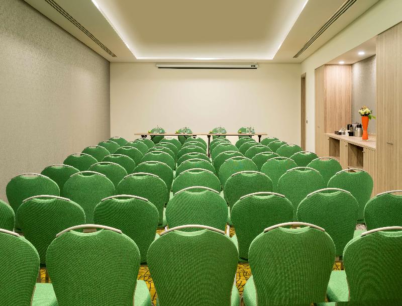 Park Inn by Radisson Istanbul Airport Odayeri - Toplantı