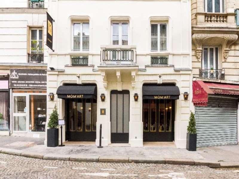 Mom'Art Hotel - Genel