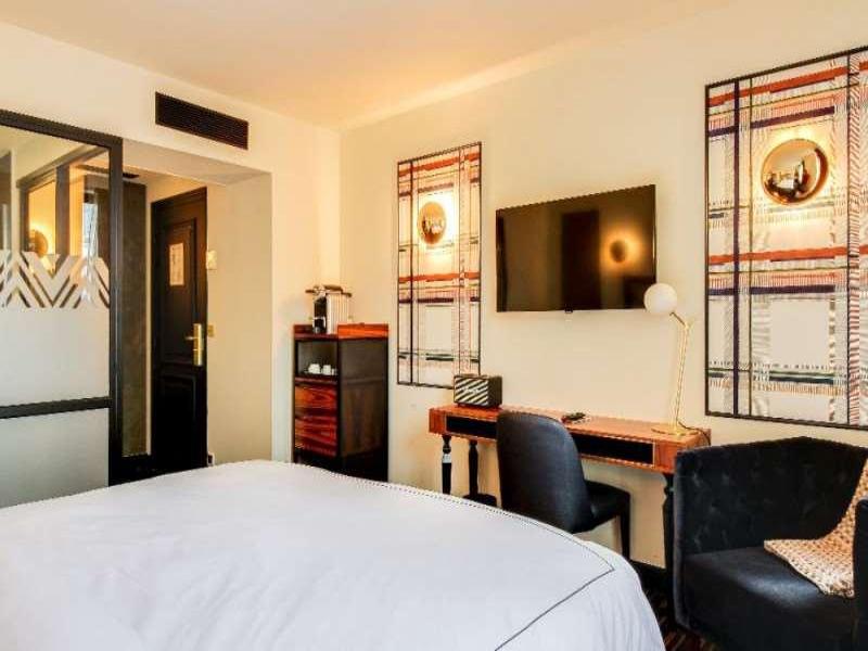 Mom'Art Hotel - Oda