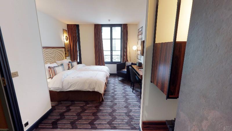 Mom'Art Hotel - Oda