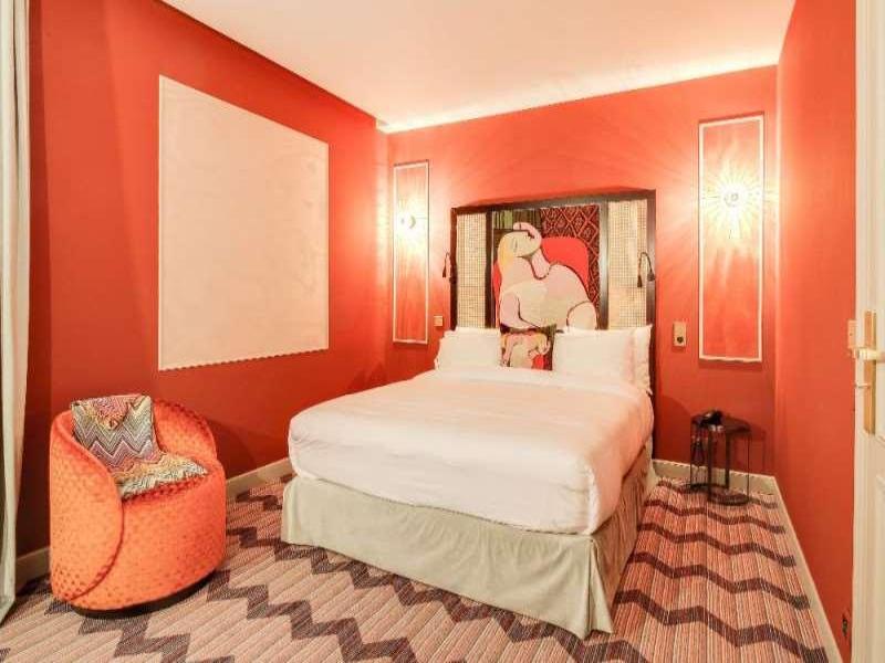Mom'Art Hotel - Oda