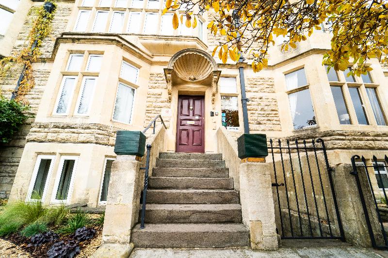 Brooks Guesthouse Bath - Genel