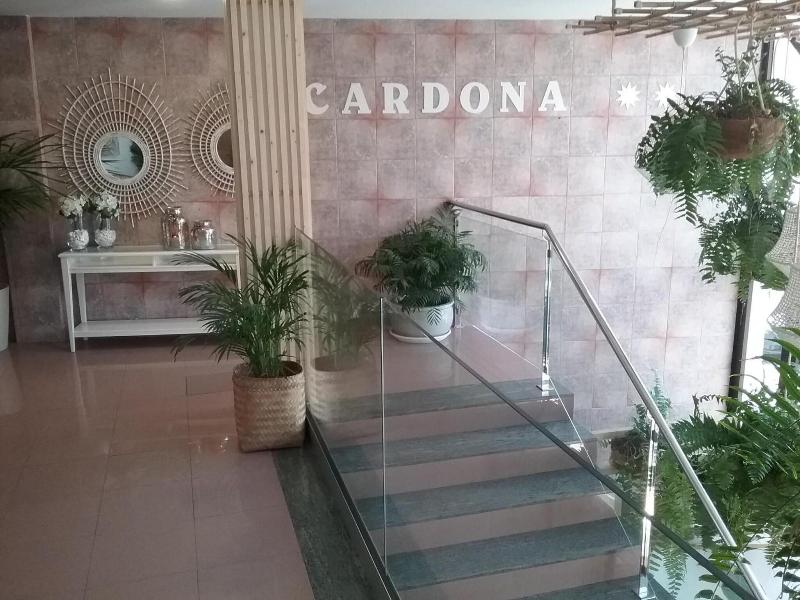 Hostal Residencia Cardona - Lobi