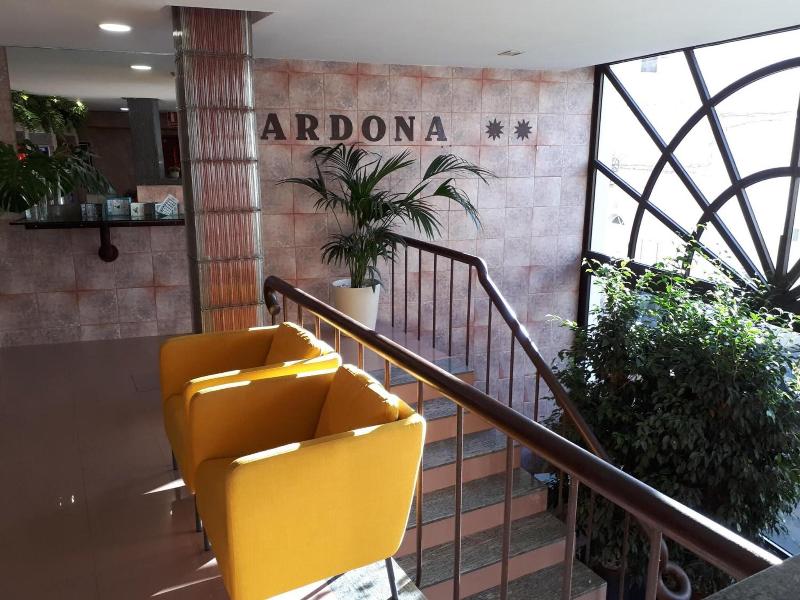 Hostal Residencia Cardona - Genel