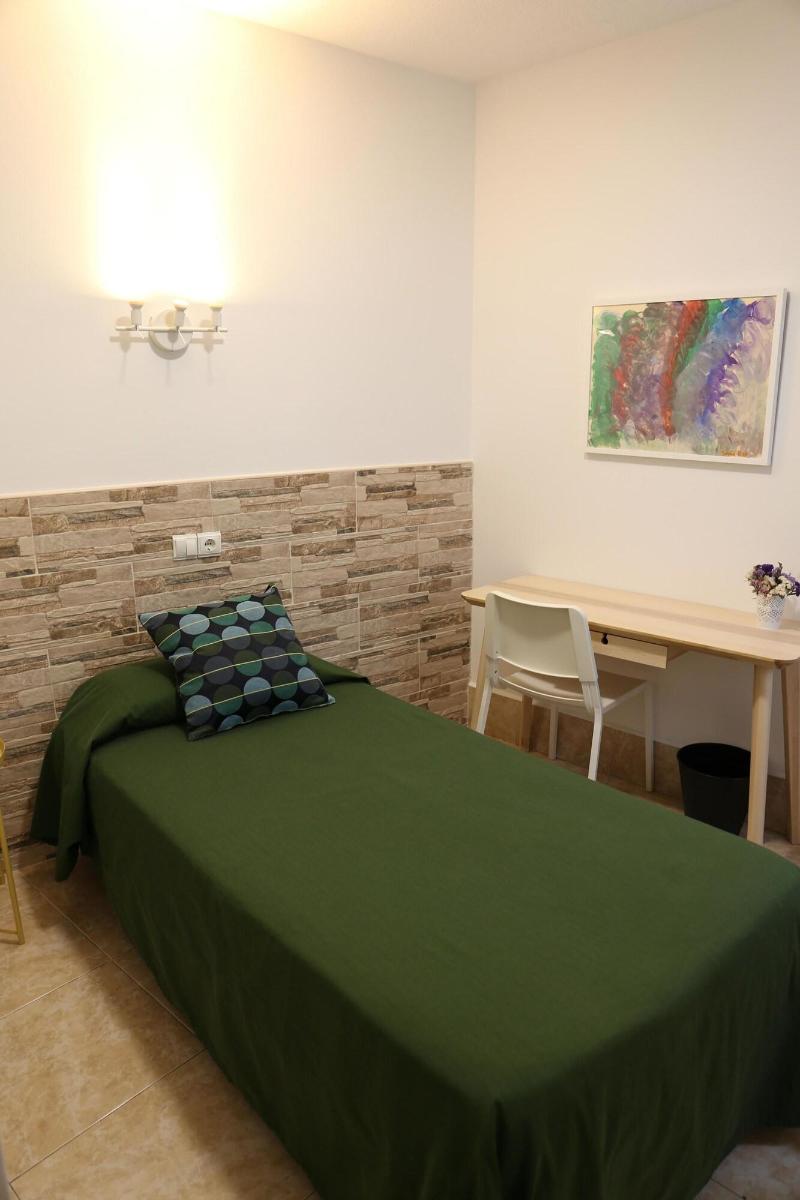 Hostal Residencia Cardona - Oda