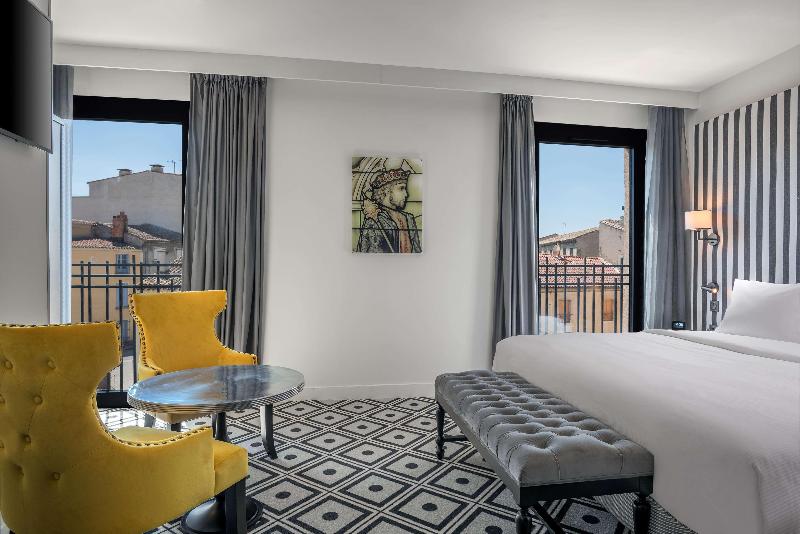 SOWELL COLLECTION Hotel du Roi & Spa - Oda
