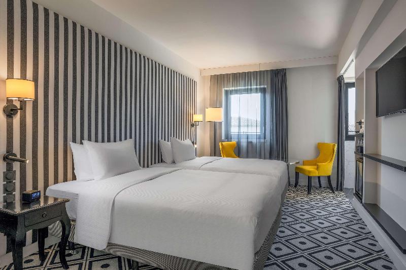 SOWELL COLLECTION Hotel du Roi & Spa - Oda