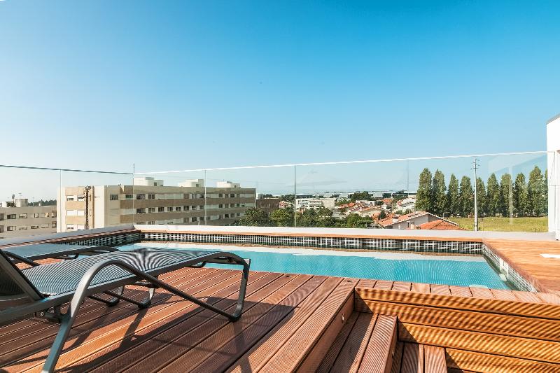 Oporto Airport & Business Hotel - Havuz