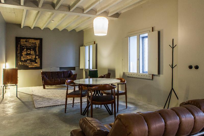 Raw Culture Arts & Lofts Bairro Alto - Oda