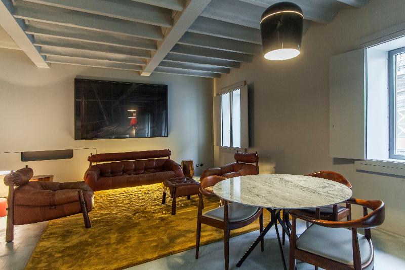 Raw Culture Arts & Lofts Bairro Alto - Oda