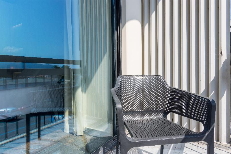 B&B Hotel Savona - Teras