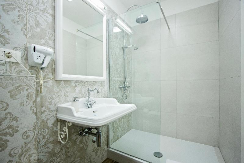 Plaza Marchi Old Town - Quaint & Elegant Hotels - Oda