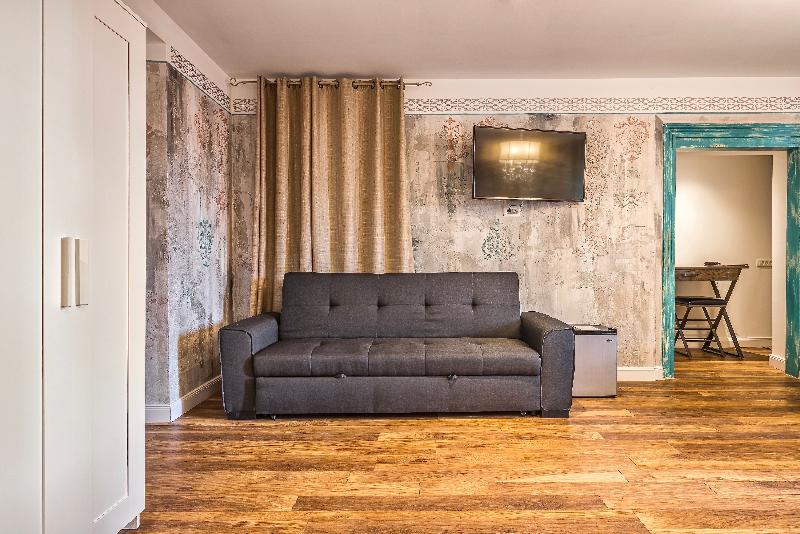 Plaza Marchi Old Town - Quaint & Elegant Hotels - Oda