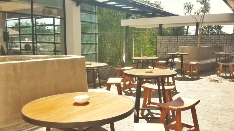 La Lucia Boutique Hotel by Prasanthi - Teras