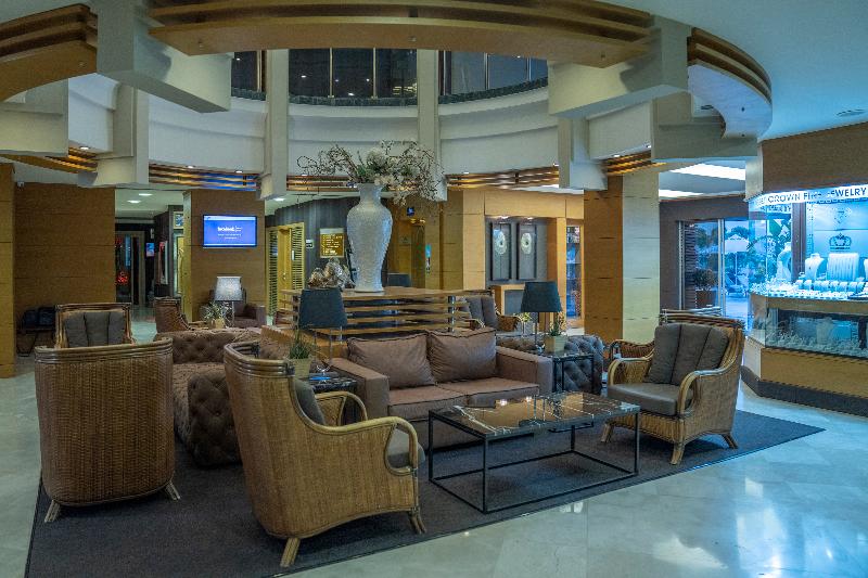 Grand Cettia Hotel - Lobi