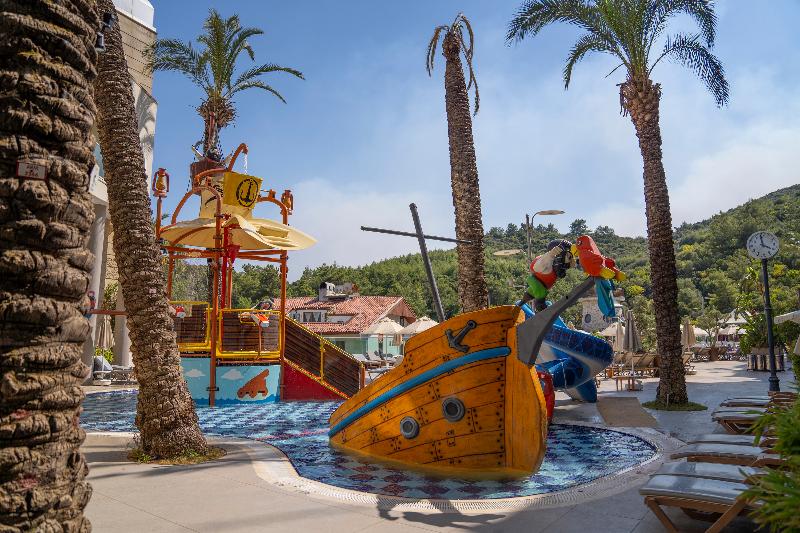 Grand Cettia Hotel - Havuz