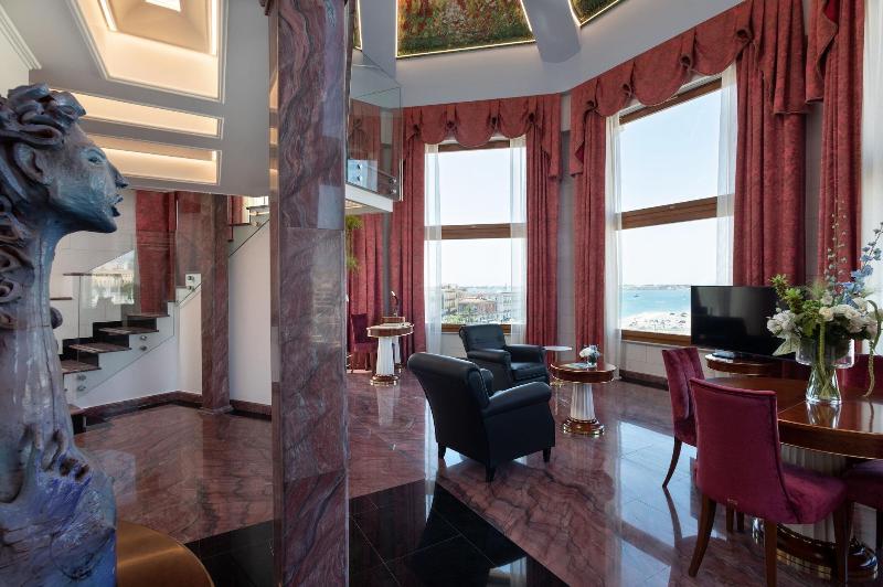 Ortea Palace Luxury Hotel - Lobi