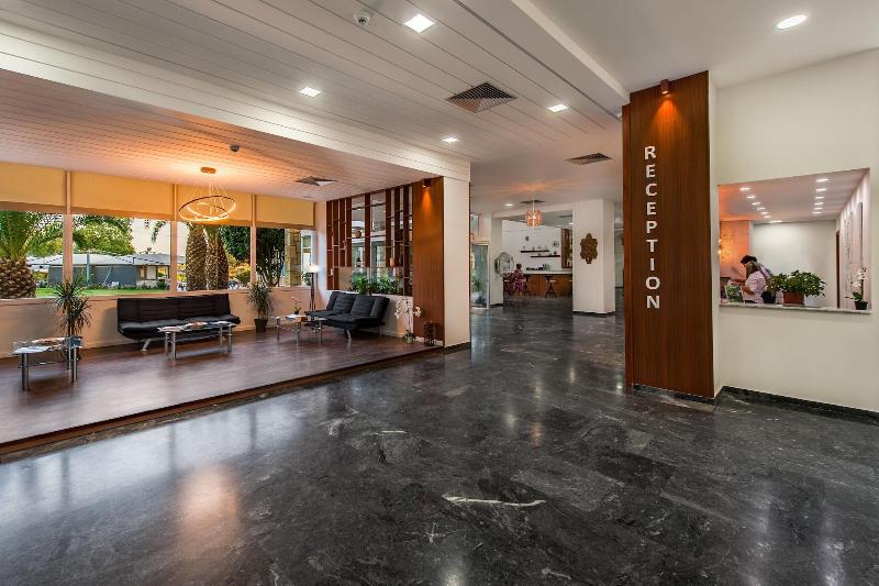 Evia Riviera Resort - Lobi
