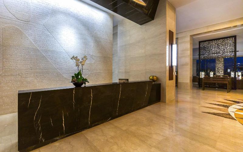 Movenpick Hotel Du Lac Tunis - Lobi