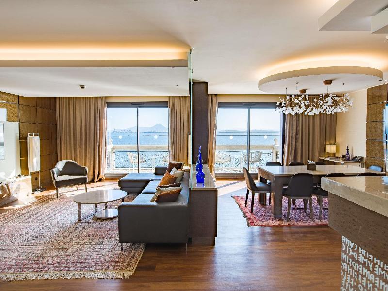 Movenpick Hotel Du Lac Tunis - Oda