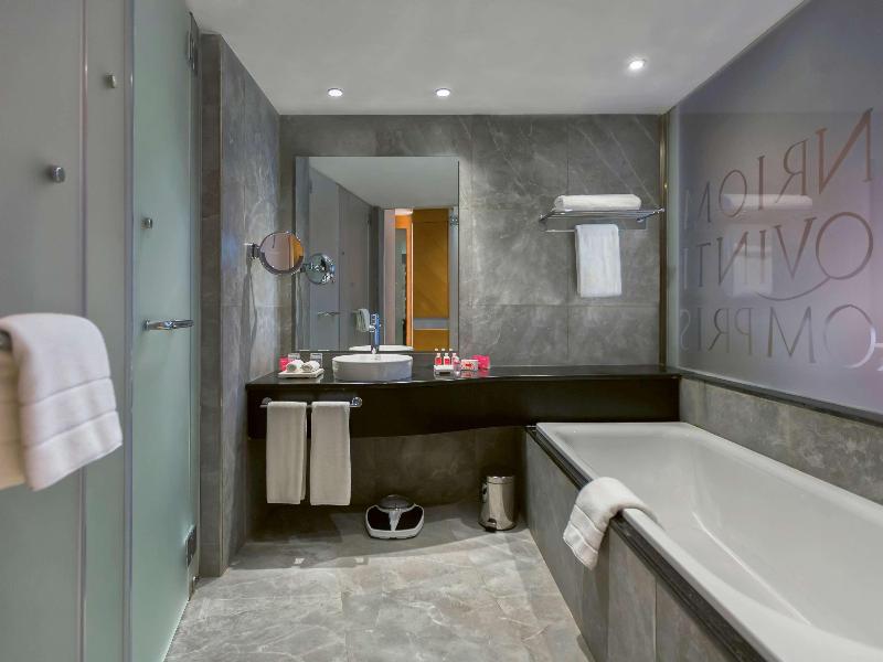 Movenpick Hotel Du Lac Tunis - Oda