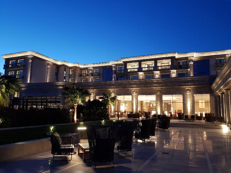 Movenpick Hotel Du Lac Tunis - Teras