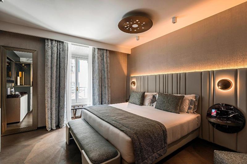 The Pantheon Iconic Rome Hotel - Oda