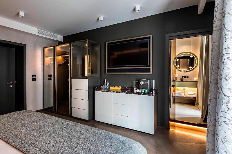 The Pantheon Iconic Rome Hotel - Oda