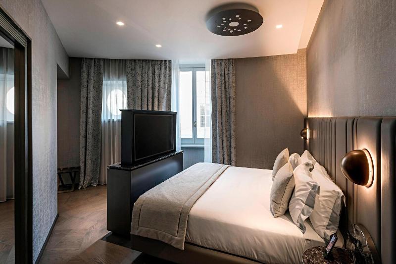 The Pantheon Iconic Rome Hotel - Oda