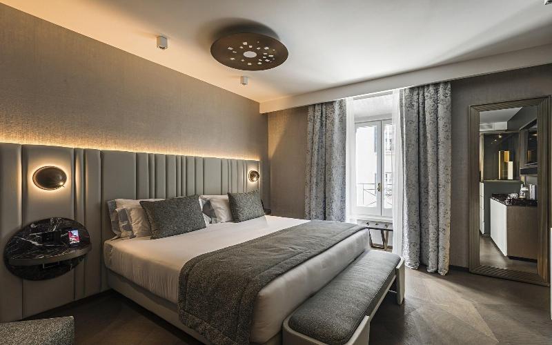 The Pantheon Iconic Rome Hotel - Oda