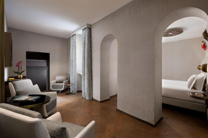 The Pantheon Iconic Rome Hotel - Oda