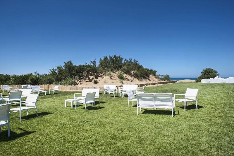 Modica Beach Resort - Genel