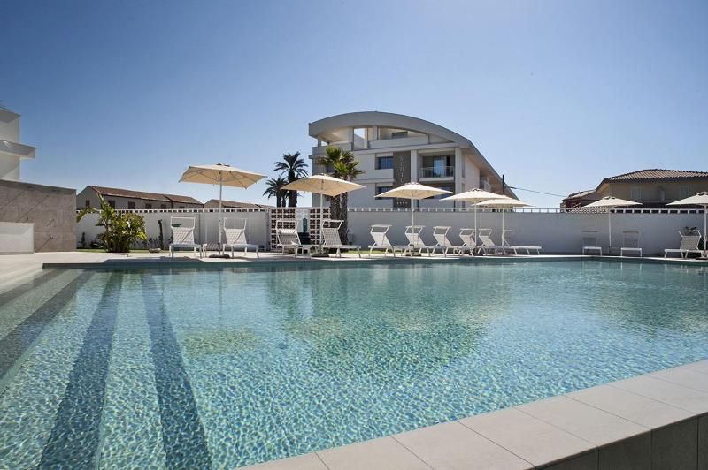 Modica Beach Resort - Havuz