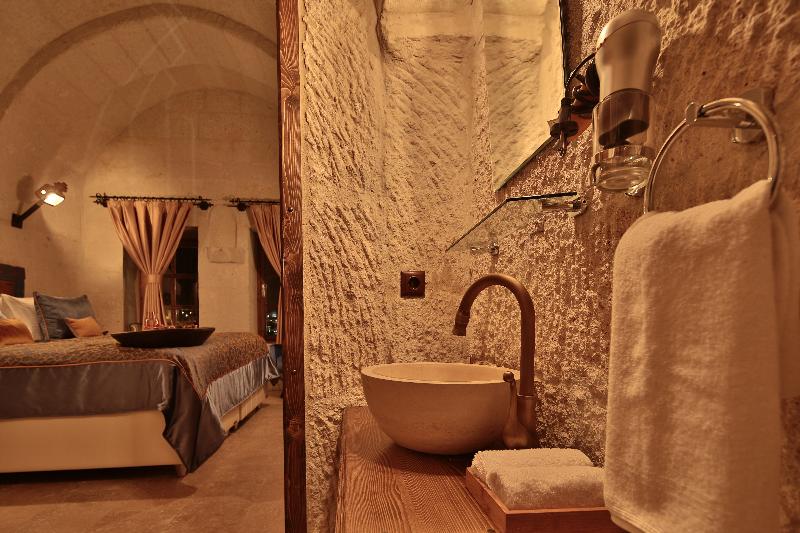 The Owl Cave Hotel - Oda
