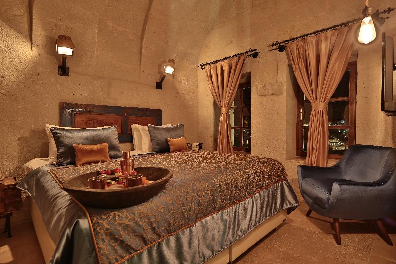 The Owl Cave Hotel - Oda