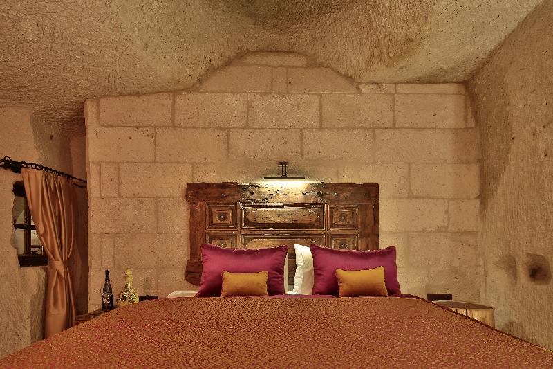 The Owl Cave Hotel - Oda