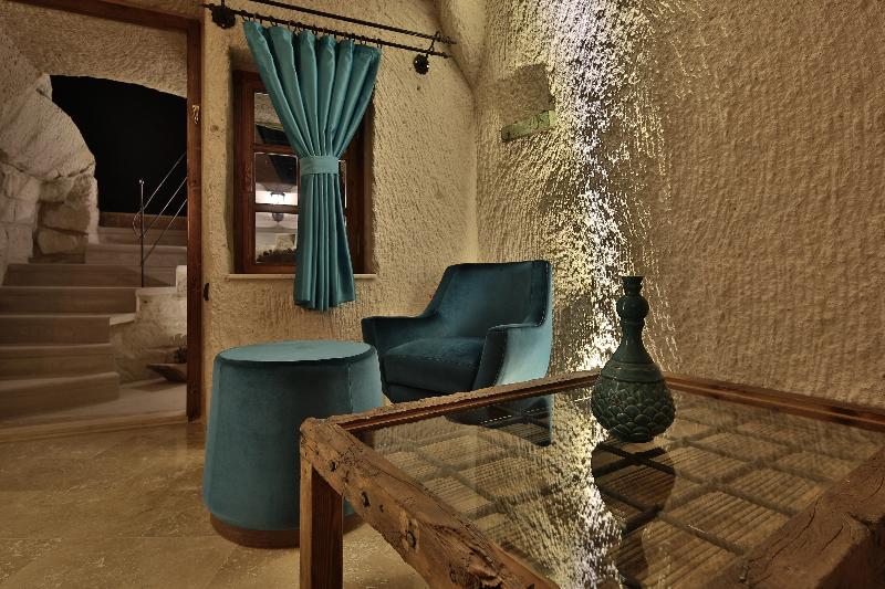 The Owl Cave Hotel - Oda