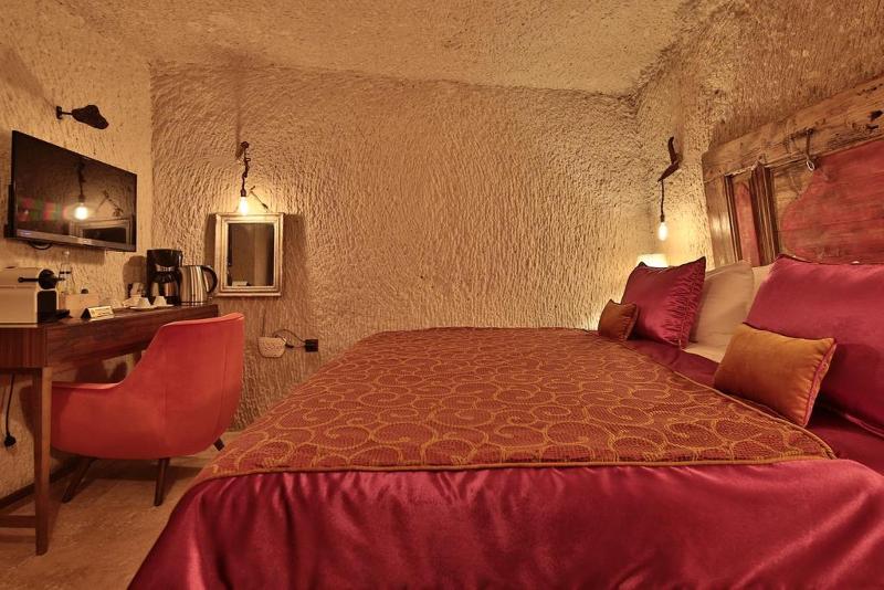 The Owl Cave Hotel - Oda