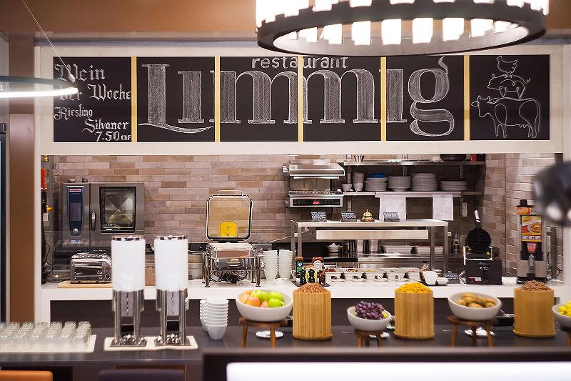 Hilton Garden Inn Zurich Limmattal - Bar