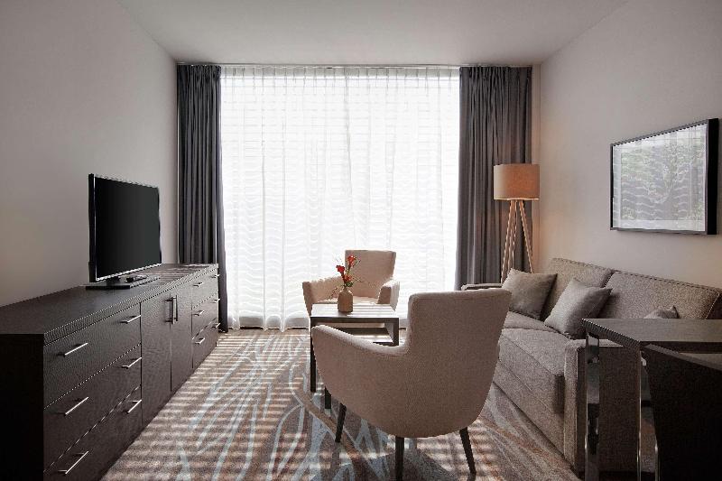 Hilton Garden Inn Zurich Limmattal - Oda