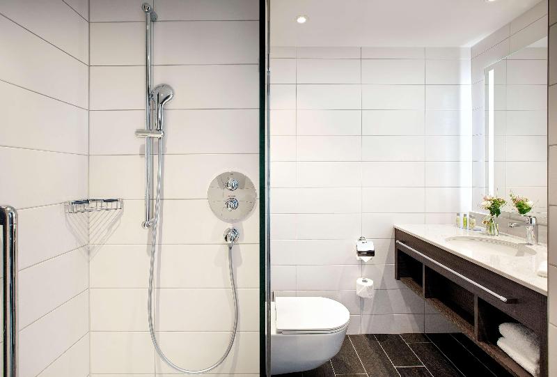 Hilton Garden Inn Zurich Limmattal - Oda