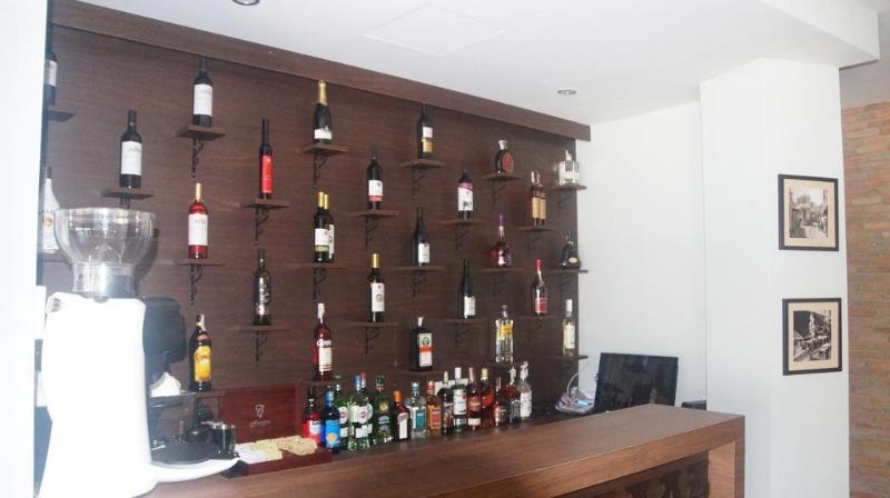 Metekhi Line - Bar