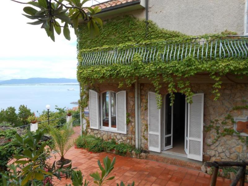 Vittoria Porto Santo Stefano - Genel