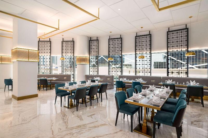 Wyndham Doha West Bay - Restoran