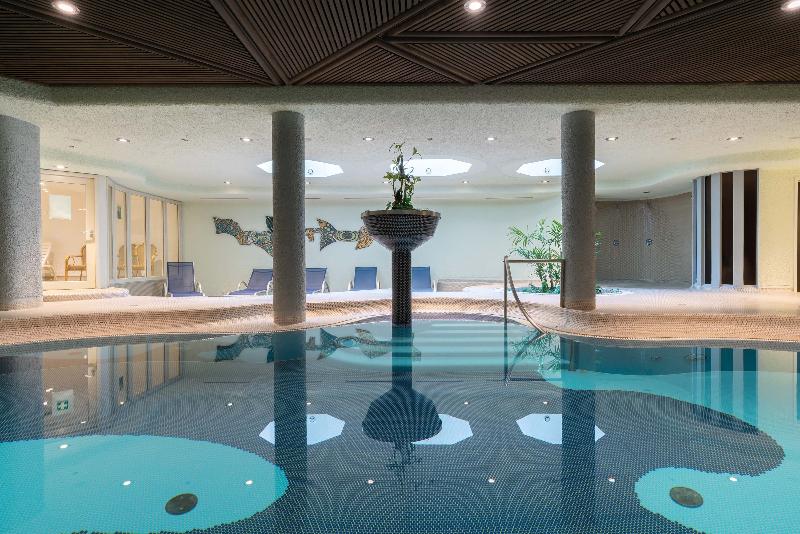 Seminaris Hotel Bad Honnef - Havuz