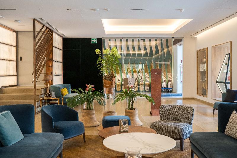 Lasala Plaza Hotel - Adults Only - Lobi