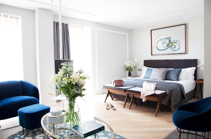 Lasala Plaza Hotel - Adults Only - Oda