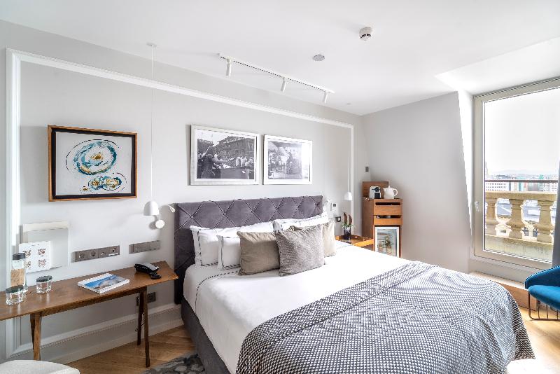 Lasala Plaza Hotel - Adults Only - Oda