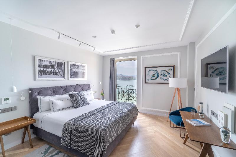Lasala Plaza Hotel - Adults Only - Oda